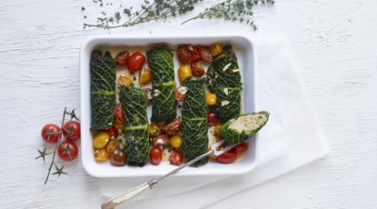 KÅLRULLER MED HAKKET GRIS & URTER